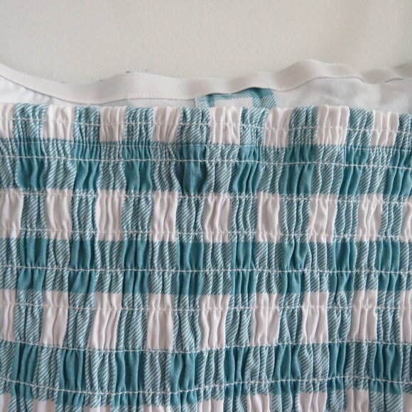 TORRID Fit And Flare Button Up Strapless Crop Top Jones Gingham Cloud Dancer NWT - Picture 14 of 15